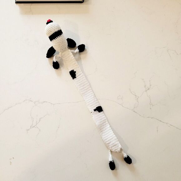 Cow Handmade Crochet Bookmark Funny Book Lover Unique Gift - Picture 5 of 14
